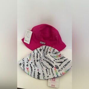 Bucket hats set of 2